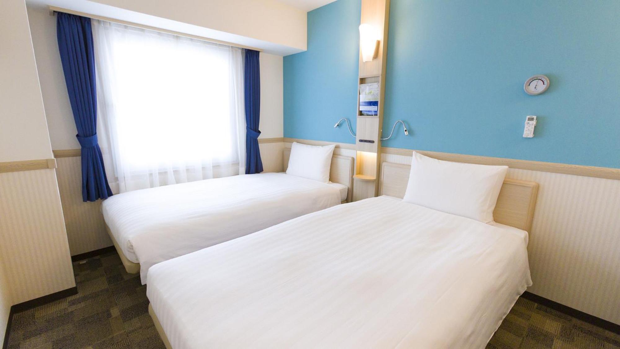 Toyoko Inn Tokyo Akishima-Eki Minami-Guchi الغرفة الصورة